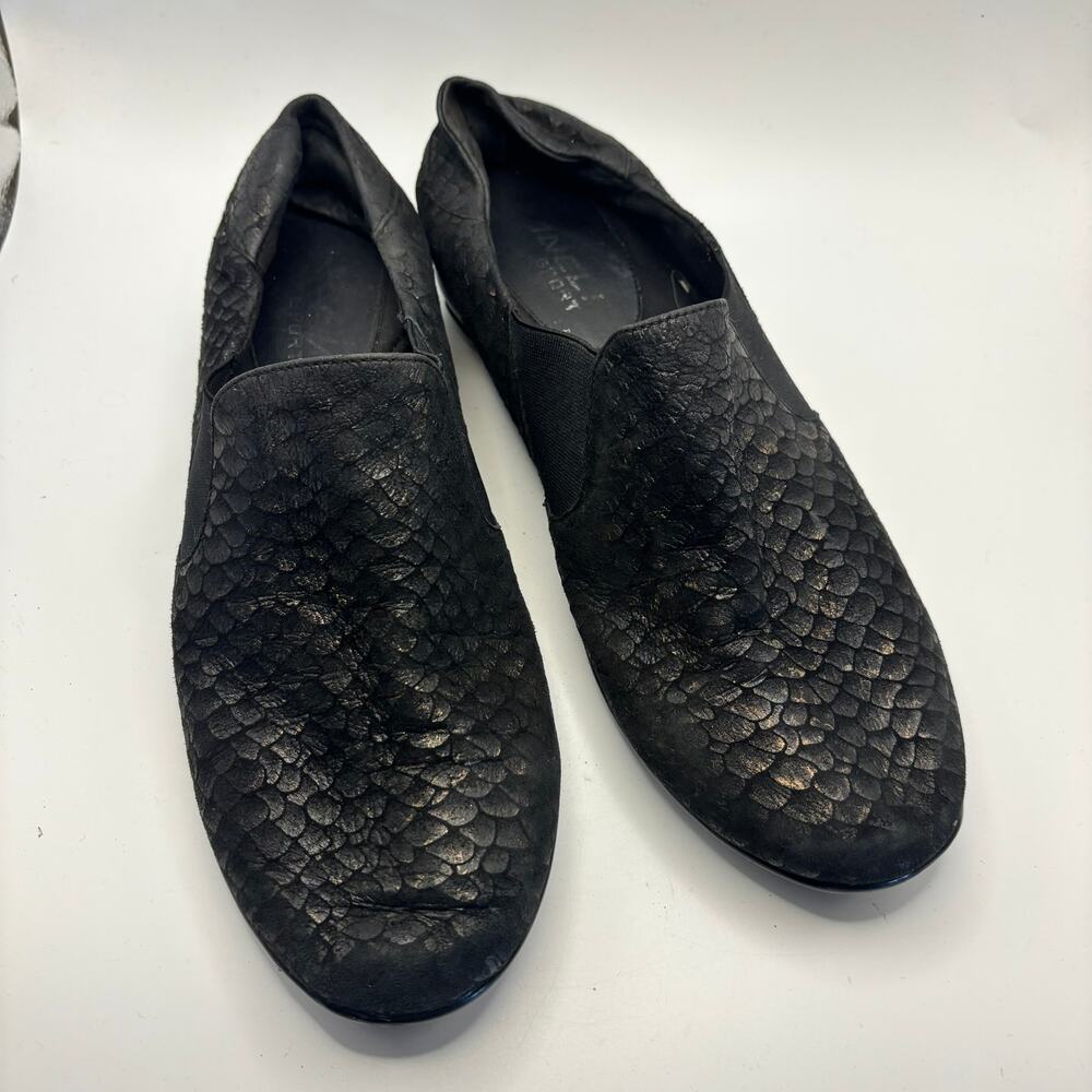 VANELi Black Textured Leather Slip On Comfort Flats Women Size 7.5 M